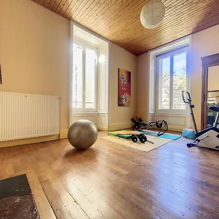 Le Domaine Des Soyeux Bed & Breakfast Saint-Julien-Molin-Molette