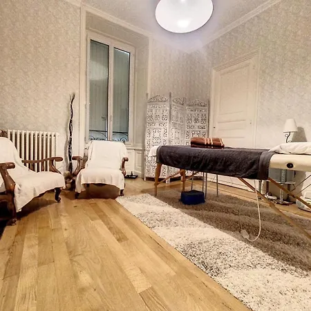 Le Domaine Des Soyeux Bed & Breakfast Saint-Julien-Molin-Molette