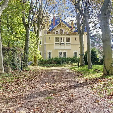 Le Domaine Des Soyeux
