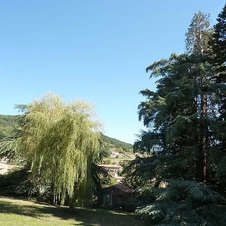 Le Domaine Des Soyeux 3* Saint-Julien-Molin-Molette
