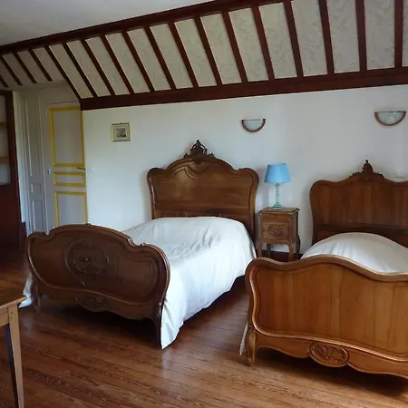 B&B Le Domaine Des Soyeux Bed & Breakfast 3*