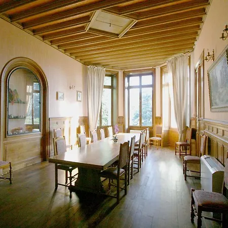 Le Domaine Des Soyeux 3*
